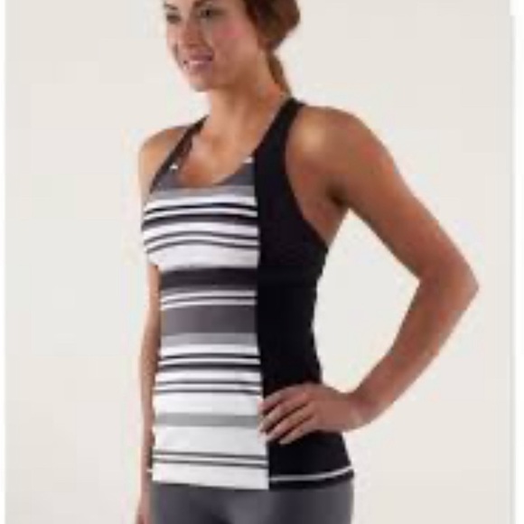 Lululemon Athletica  Run Fast Track Black White Stripe Criss Cross Back Size 2 - Picture 10 of 12